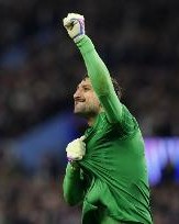 开云体育官方网站-法媒：多纳鲁马表现神勇赢得一致认可，巴黎对切瓦利尔兴趣减弱