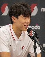 你对中国篮球意味着什么？杨瀚森：更好地帮助国家队和后面的人