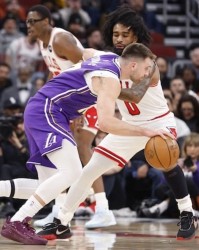 开云体育入口-东契奇的负担有多重？